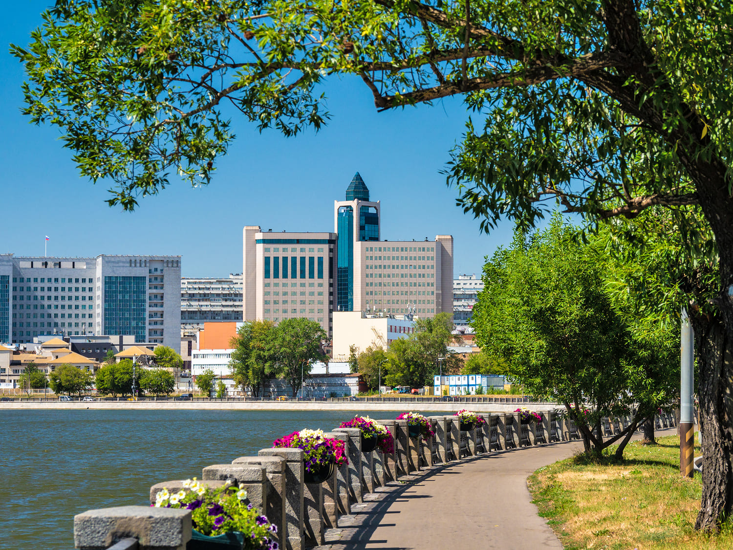 Описание изображения